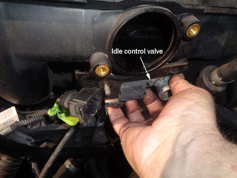 See P0456 in engine